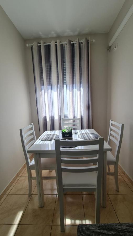 The Place Appartement Vlorë